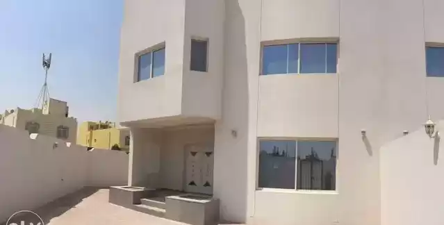 Résidentiel Propriété prête 7 chambres U / f Villa autonome  à vendre au Al-Sadd , Doha #7697 - 1  image 